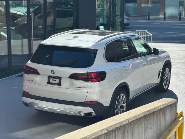 BMW X5 xDrive40* Distronic* HUD* HARMAN KARDON* 360* - автомобили, коли, обяви за нови и употребявани 2