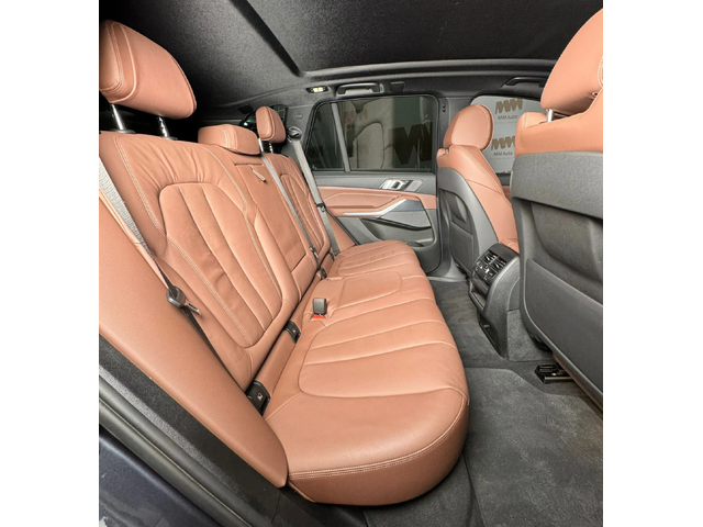 BMW X5 M50i M-Sport* Pano* Harman/Kardon* ShadowLine* 360 - автомобили, коли, обяви за нови и употребявани 10