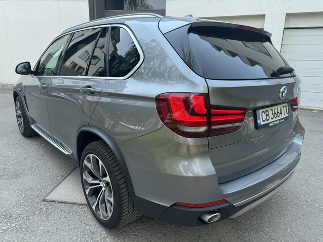 BMW X5 3.0d / XDRIVE - автомобили, коли, обяви за нови и употребявани 4