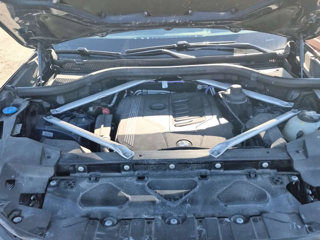 BMW X5 xDrive40i * CARFAX * Без инциденти * - автомобили, коли, обяви за нови и употребявани 12