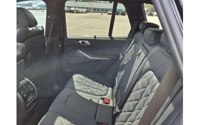BMW X5 * M50I * 2 КЛЮЧА * ПОДГРЕВИ * ПАНО * CARFAX - автомобили, коли, обяви за нови и употребявани 11