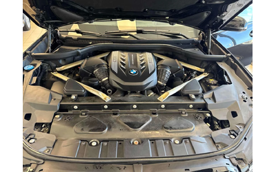 BMW X5 * M50i * ЛАЗЕРИ * ПАНО * ПОДГРЕВИ  * CARFAX - автомобили, коли, обяви за нови и употребявани 15