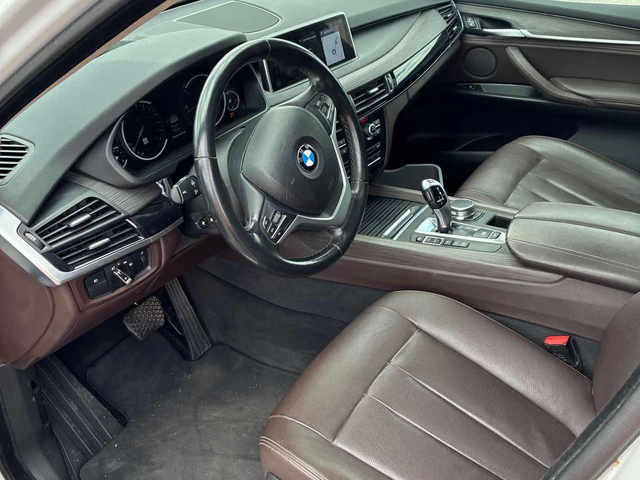 BMW X5 * xDrive35d * INDIVIDUAL* ДИГИТАЛНО ТАБЛО* ПАНОРАМ - автомобили, коли, обяви за нови и употребявани 4