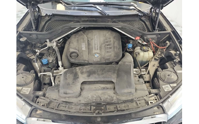 BMW X5 * xDrive35d * ПОДГРЕВИ * H/K * ПАНО * CARFAX - автомобили, коли, обяви за нови и употребявани 16