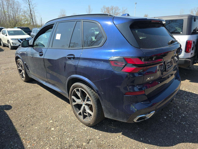 BMW X5 40i xDrive * DISTRONIC* LASER* HEAD-UP* - автомобили, коли, обяви за нови и употребявани 2