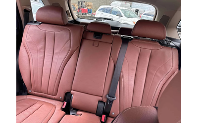 BMW X5 * xDrive35i * HARMAN/KARDON* ДИГИТАЛНО ТАБЛО* PANO - автомобили, коли, обяви за нови и употребявани 10