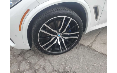 BMW X5 * M50i * ЛАЗЕР * ДИСТРОНИК * 360 * ОБДУХВАНЕ - автомобили, коли, обяви за нови и употребявани 6
