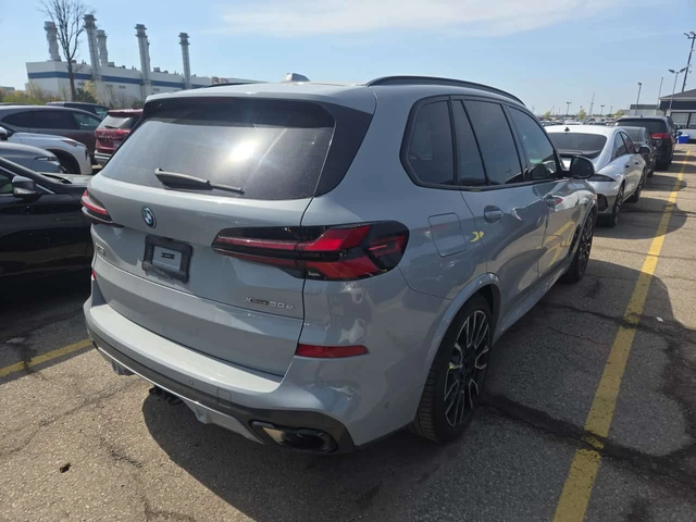 BMW X5 xDrive50е * M-Sport * CARFAX * Без инциденти * - автомобили, коли, обяви за нови и употребявани 2