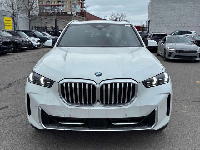 BMW X5 xDrive40i / 360 / DIS / Harman Kardon / ОБДУХВАНЕ - автомобили, коли, обяви за нови и употребявани 5