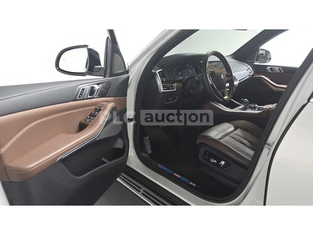 BMW X5 HEAD-UP * ОДБУХВАНЕ * H/K * PANO * 360 - автомобили, коли, обяви за нови и употребявани 10