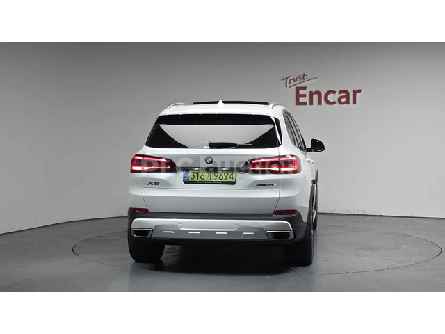 BMW X5 HEAD-UP * ОДБУХВАНЕ * H/K * PANO * 360 - автомобили, коли, обяви за нови и употребявани 3