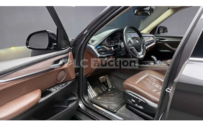 BMW X5 ПОДГРЕВИ * ПАНО * HEAD-UP * KEYLESS - автомобили, коли, обяви за нови и употребявани 9