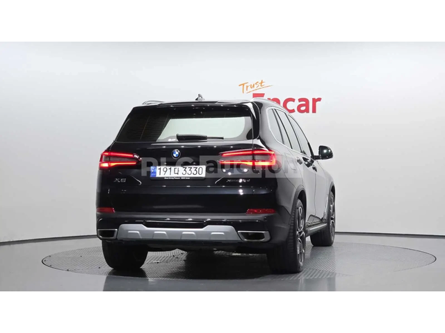 BMW X5 ЛАЗЕР * ОДБУХВАНЕ * H/K * PANO * 360 - автомобили, коли, обяви за нови и употребявани 3