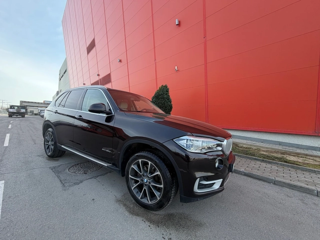 BMW X5 * 30d* Sport* LASSER* БАРТЕР - автомобили, коли, обяви за нови и употребявани 1
