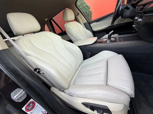 BMW X5 * 30d* Sport* LASSER* БАРТЕР - автомобили, коли, обяви за нови и употребявани 7