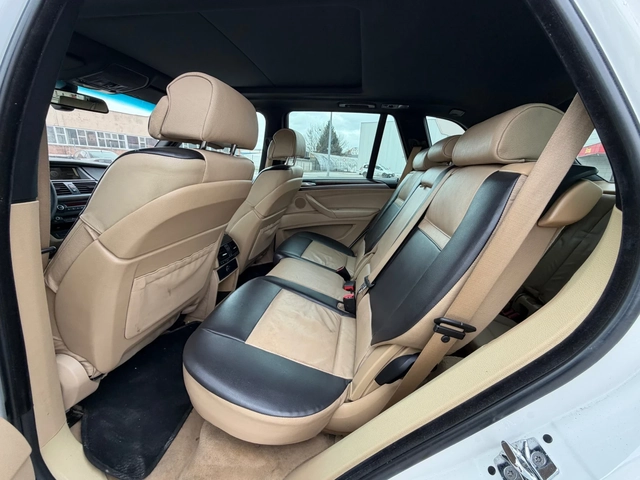 BMW X5 7местен* 3.0D* Панорама* Individualll - автомобили, коли, обяви за нови и употребявани 7