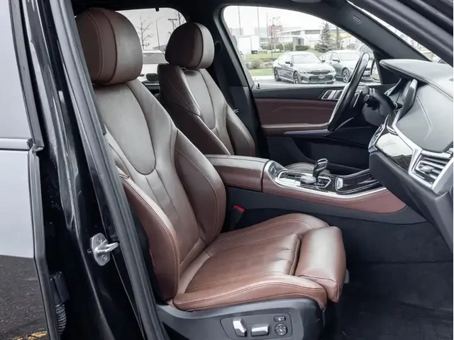 BMW X5 xDrive40i * PREMIUM ESSENTIAL PCK * ПАНОРАМА - автомобили, коли, обяви за нови и употребявани 6