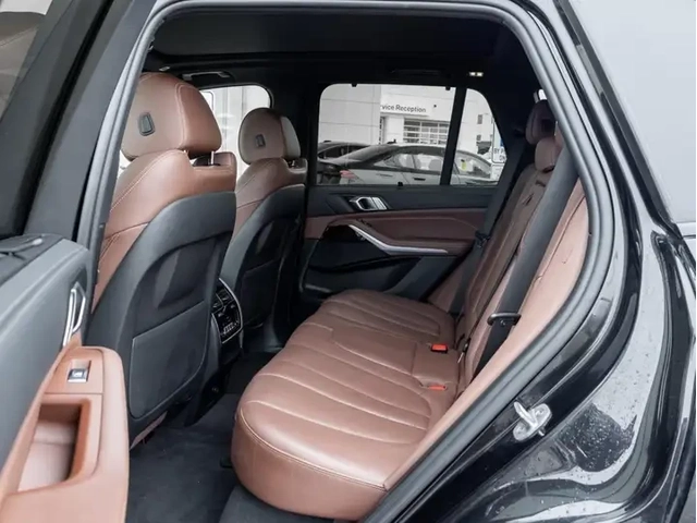 BMW X5 xDrive40i * PREMIUM ESSENTIAL PCK * ПАНОРАМА - автомобили, коли, обяви за нови и употребявани 7