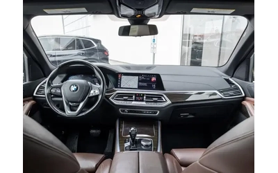 BMW X5 xDrive40i * PREMIUM ESSENTIAL PCK * ПАНОРАМА - автомобили, коли, обяви за нови и употребявани 8