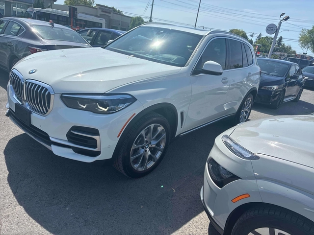 BMW X5 xDrive40i * Keyless * CARFAX * АВТО КРЕДИТ * - автомобили, коли, обяви за нови и употребявани 1