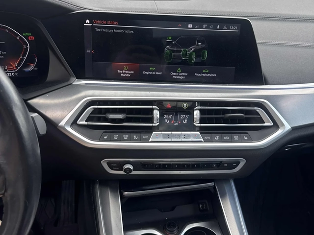 BMW X5 xDrive40i * Keyless * CARFAX * АВТО КРЕДИТ * - автомобили, коли, обяви за нови и употребявани 8