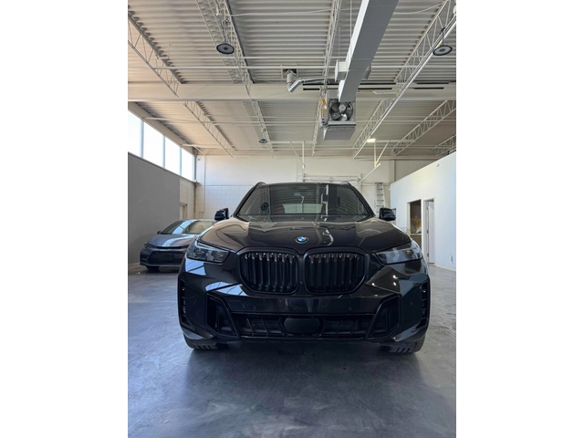 BMW X5 xDrive40i * M Sport Pck * Ambient Lighting * H&K - автомобили, коли, обяви за нови и употребявани 1