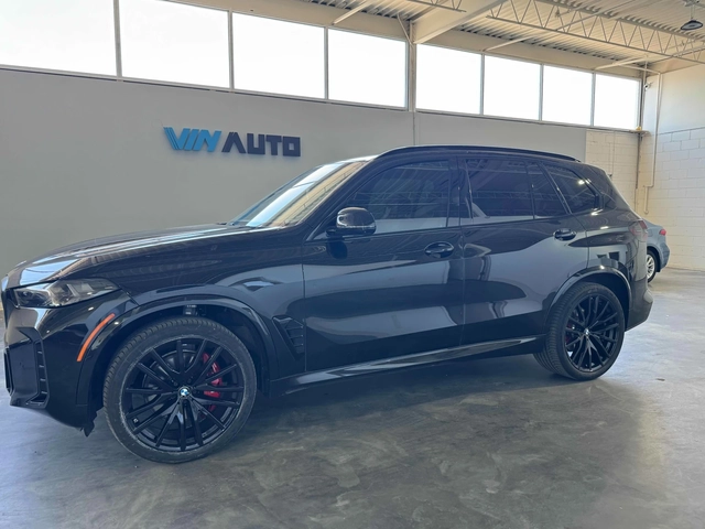 BMW X5 xDrive40i * M Sport Pck * Ambient Lighting * H&K - автомобили, коли, обяви за нови и употребявани 2