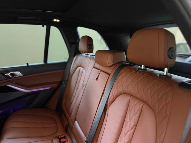 BMW X5 xDrive40i * M Sport Pck * Ambient Lighting * H&K - автомобили, коли, обяви за нови и употребявани 9