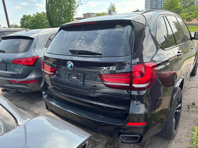 BMW X5 35i xDrive/M-Pack/Digital/H&K/Pano - автомобили, коли, обяви за нови и употребявани 3