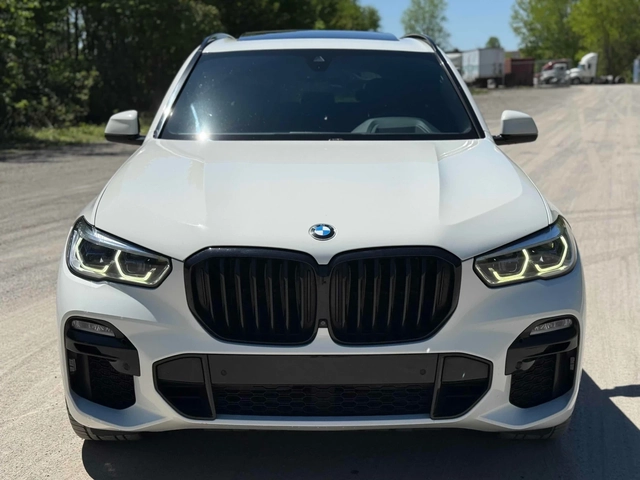 BMW X5 M50i * ОБДУХВАНЕ * ПАНОРАМА * HARMAN KARDON - автомобили, коли, обяви за нови и употребявани 0