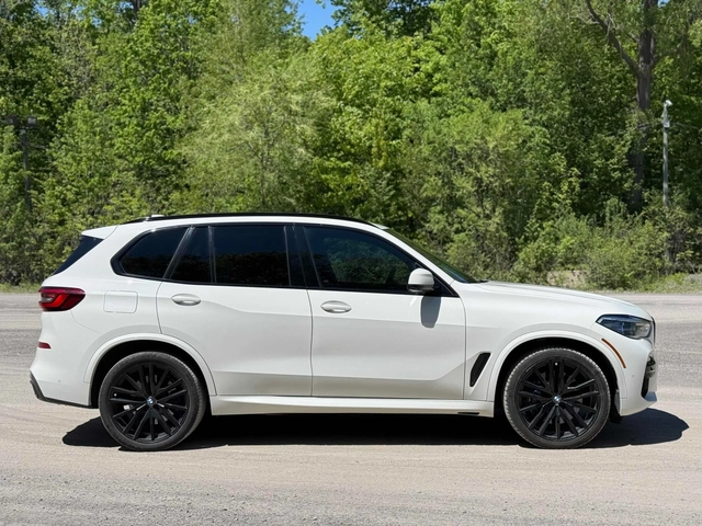 BMW X5 M50i * ОБДУХВАНЕ * ПАНОРАМА * HARMAN KARDON - автомобили, коли, обяви за нови и употребявани 2