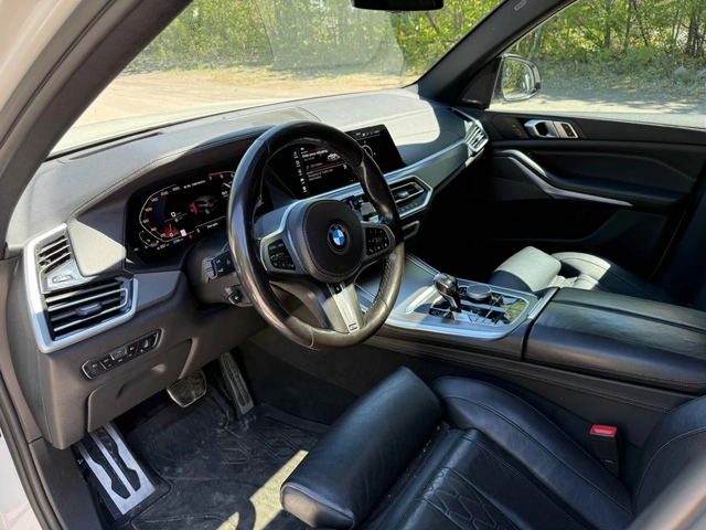 BMW X5 M50i * ОБДУХВАНЕ * ПАНОРАМА * HARMAN KARDON - автомобили, коли, обяви за нови и употребявани 5