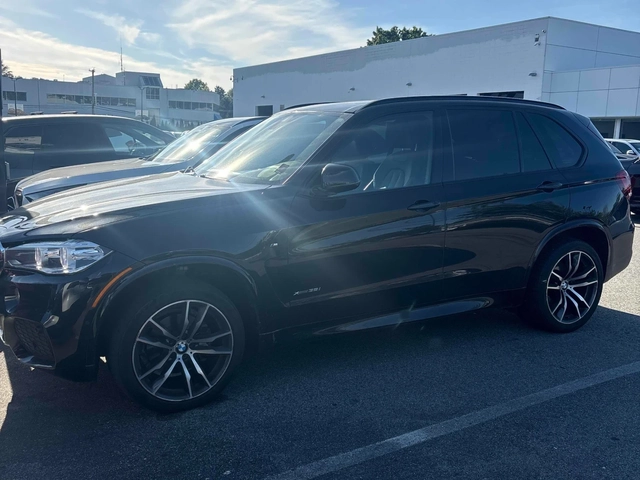 BMW X5 35I * M ПАКЕТ * HEAD UP * ОБДУХВАНЕ * CARFAX * - автомобили, коли, обяви за нови и употребявани 1
