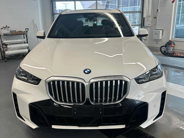 BMW X5 xDRIVE40i / CARFAX - автомобили, коли, обяви за нови и употребявани 1