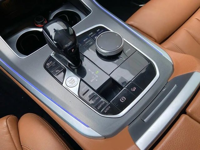BMW X5 X5 40i B58 - автомобили, коли, обяви за нови и употребявани 11