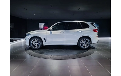 BMW X5 X5 40i B58 - автомобили, коли, обяви за нови и употребявани 7