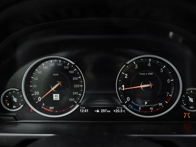 BMW X5 xDrive35i Space Grey Metallic - автомобили, коли, обяви за нови и употребявани 15