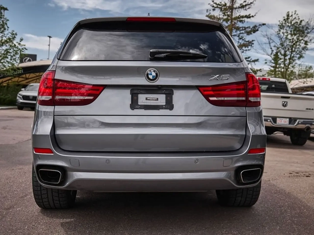 BMW X5 xDrive35i Space Grey Metallic - автомобили, коли, обяви за нови и употребявани 4
