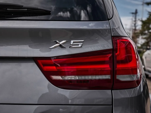 BMW X5 xDrive35i Space Grey Metallic - автомобили, коли, обяви за нови и употребявани 5