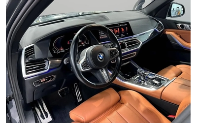BMW X5 xDrive40i Premium Essential // M-sport / - автомобили, коли, обяви за нови и употребявани 12