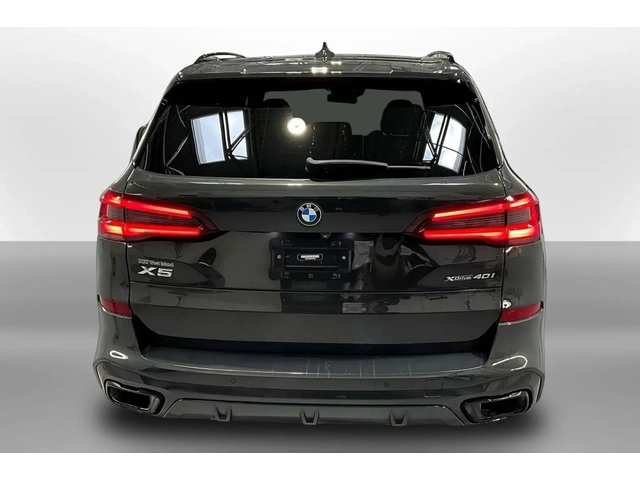 BMW X5 xDrive40i Premium Essential // M-sport / - автомобили, коли, обяви за нови и употребявани 2