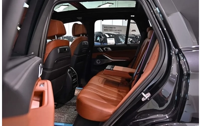 BMW X5 M60 | BOWER&WILKINS - автомобили, коли, обяви за нови и употребявани 13