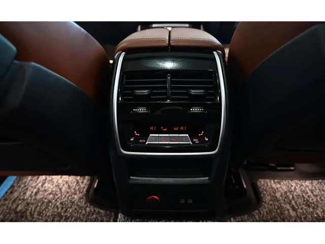 BMW X5 M60 | BOWER&WILKINS - автомобили, коли, обяви за нови и употребявани 15
