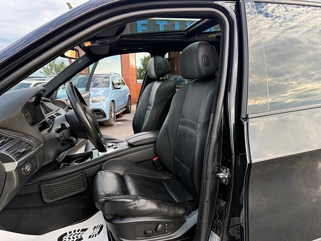 BMW X5 3.5SD-SPORT PAKET-PANORAMA-KAMERA-LED-BIXENON-FULL - автомобили, коли, обяви за нови и употребявани 8