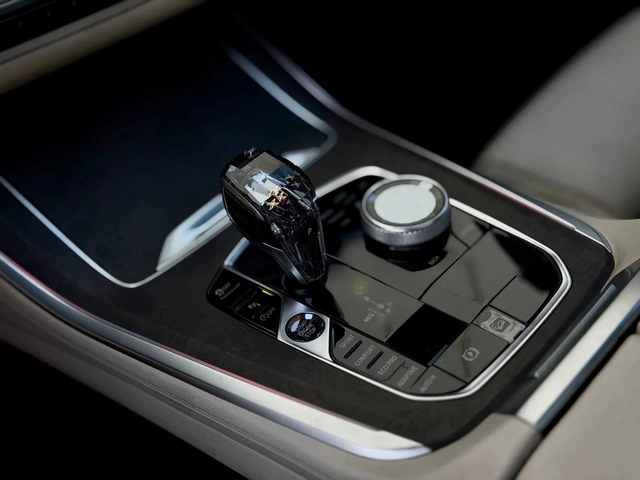 BMW X5 M-PK* 4-ZONE* ADAPTIVE M* SHOWDOWLINE* КРАЙНА ЦЕНА - автомобили, коли, обяви за нови и употребявани 12