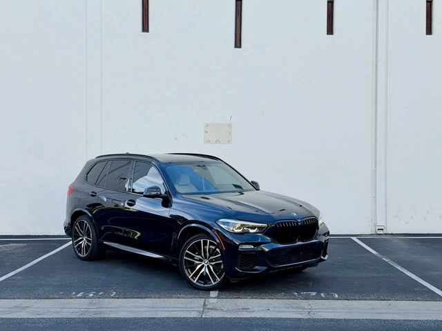 BMW X5 M-PK* 4-ZONE* ADAPTIVE M* SHOWDOWLINE* КРАЙНА ЦЕНА - автомобили, коли, обяви за нови и употребявани 0
