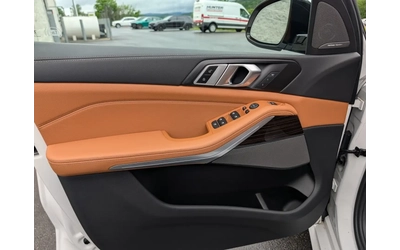 BMW X5 M* SPORT* HARMON* KARDON* ХЕДЪП* 360КАМЕРА* - автомобили, коли, обяви за нови и употребявани 10
