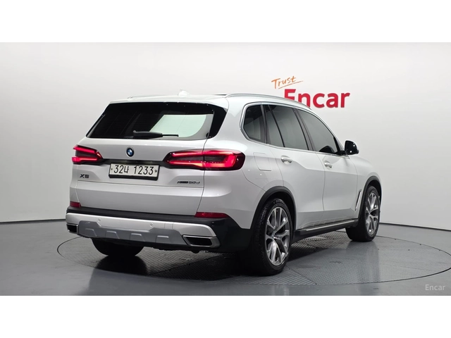BMW X5 ВЪЗДУХ* ПАМЕТ* ОБДУХВАНЕ* ПОДГРЕВ* КАМЕРА* - автомобили, коли, обяви за нови и употребявани 1