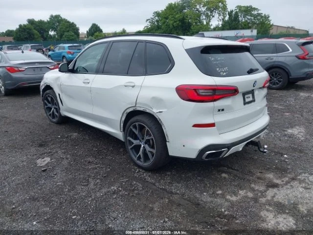 BMW X5 xDrive50i* M-SPORT* LASER* Bowers&Wilkins* МАСАЖИ* - автомобили, коли, обяви за нови и употребявани 2
