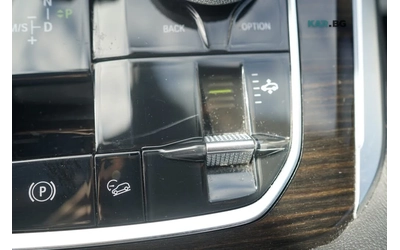 BMW X5 xDrive* 360* HUD* DISTRO* ОБДУХ* H/K* PANO* ВЪЗДУХ - автомобили, коли, обяви за нови и употребявани 8
